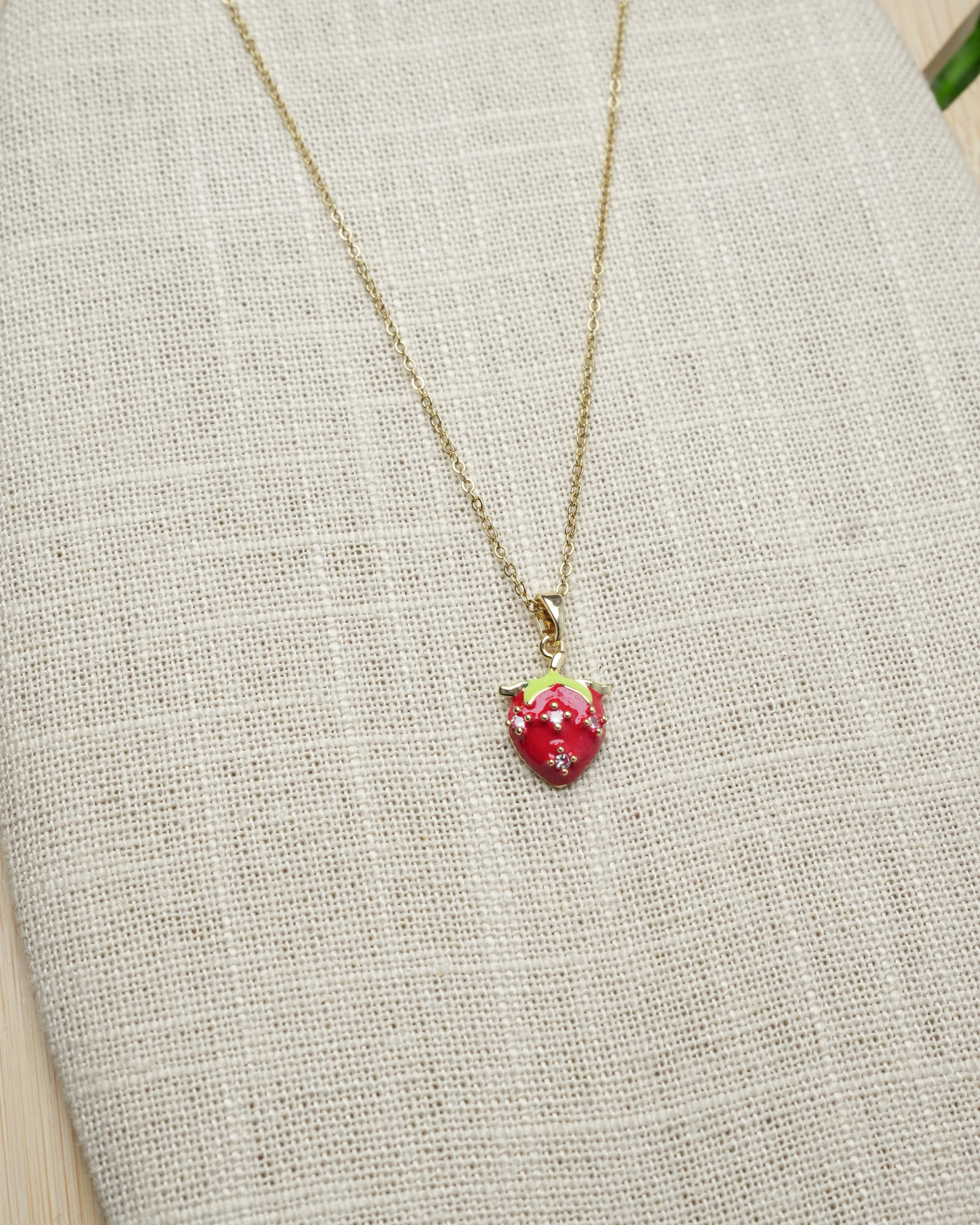collier fraise inoxydable