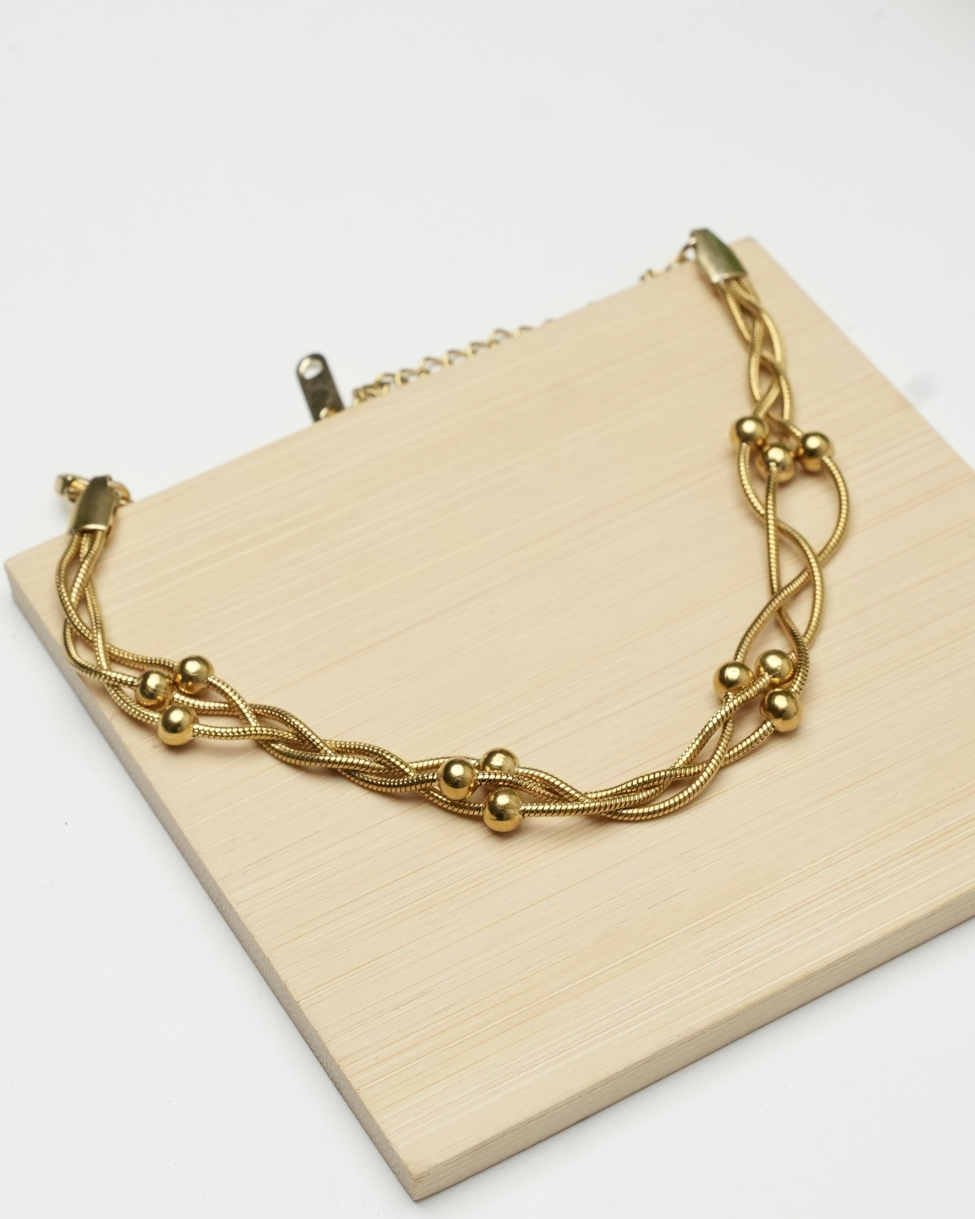 Bracelet inoxydable à maillons entrelaces