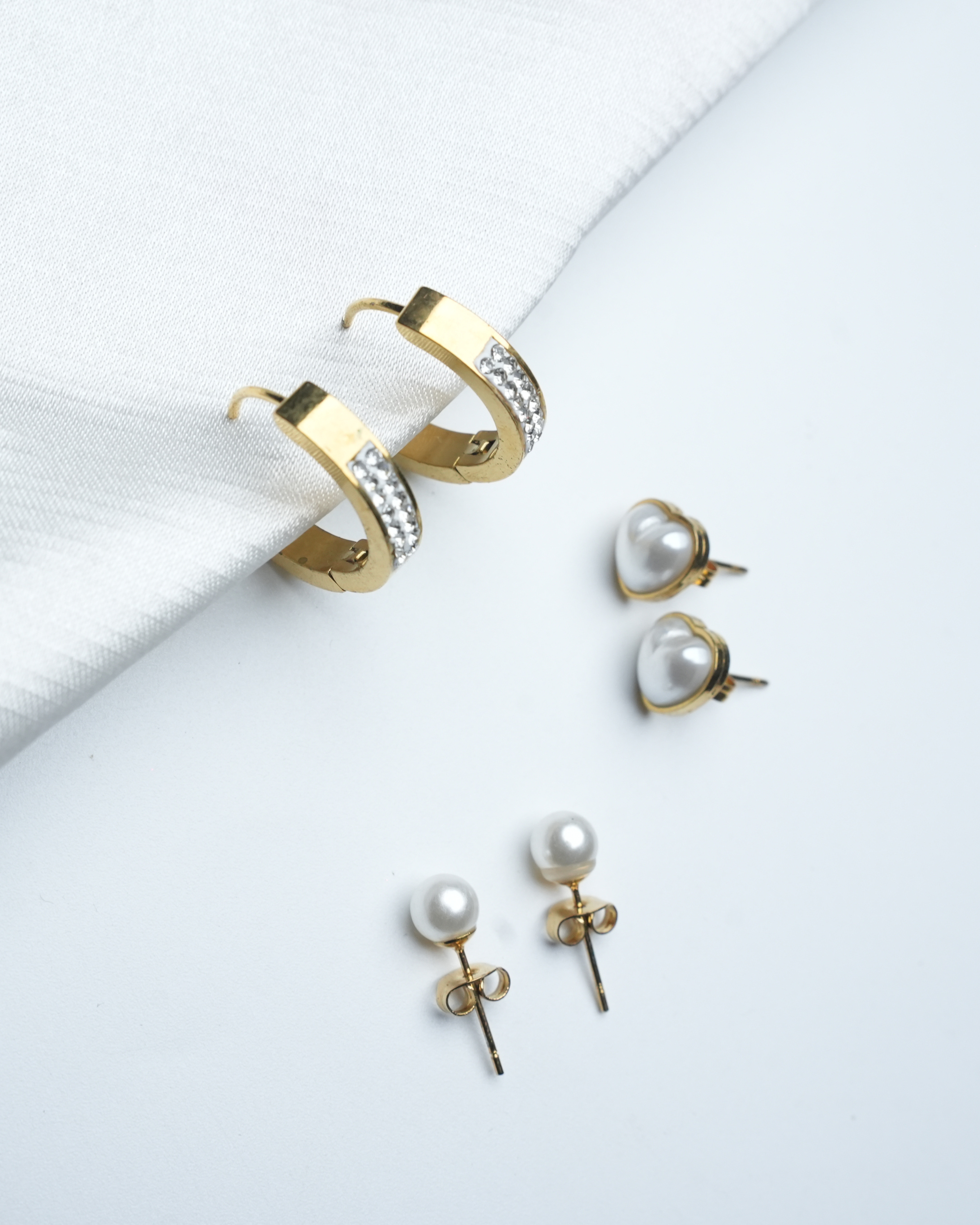 Pack Boucles Dorées – Strass + Perles + Cœurs – Inox Premium